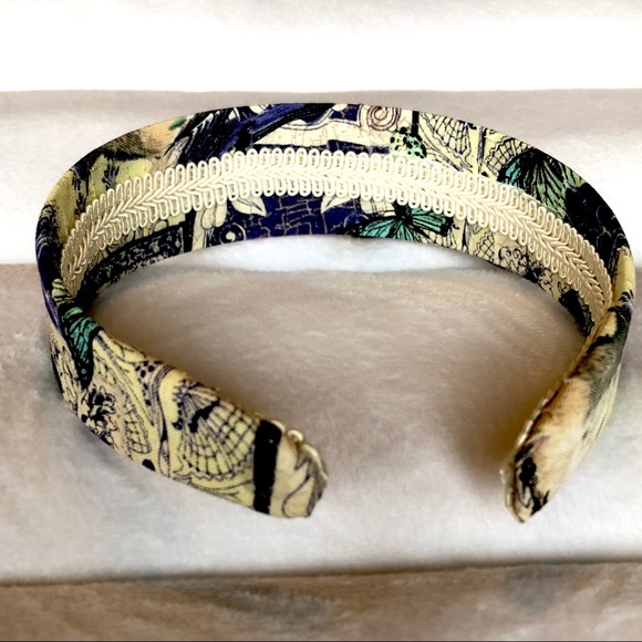 Handmade Headband 🦋 - Picture 4 of 7